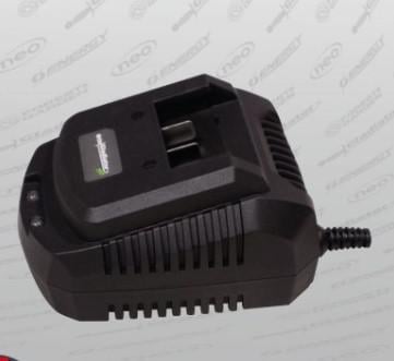 [EPC102] CARGADOR 18V CHA 1020